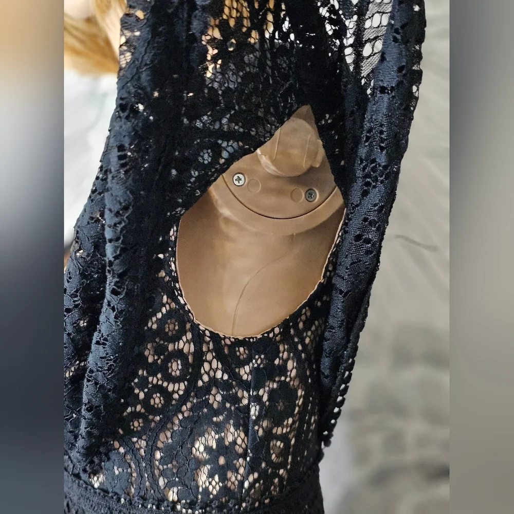 Like New Lulu's Elegant Black Lace Mini Dress Fully Lined Small - Picture 10 of 11